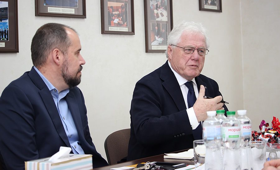 Председатель ВСЦиРО встретился с послом Всемирного Евангельского Альянса