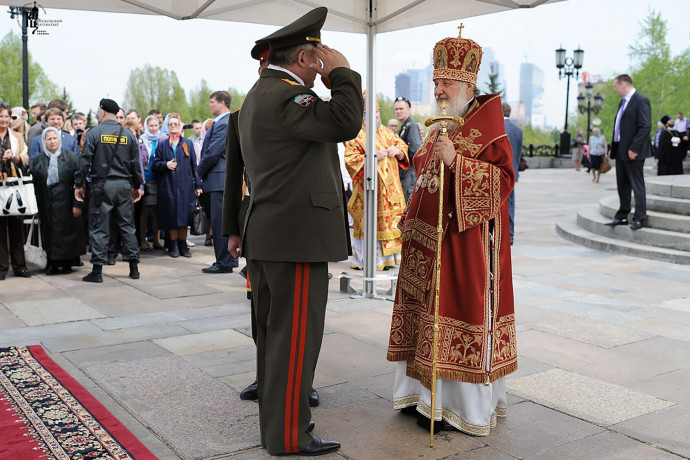 Парламент просит СНБО наложить санкции на религиозных деятелей РПЦ